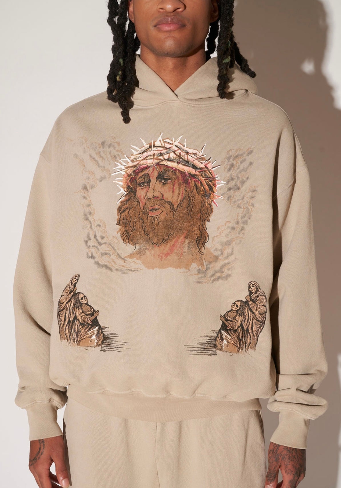 Sudadera con capucha con la pieza de Jesús