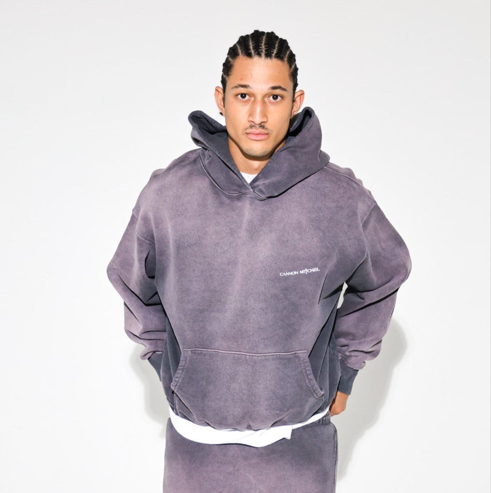 Sweat à capuche avec poche kangourou 