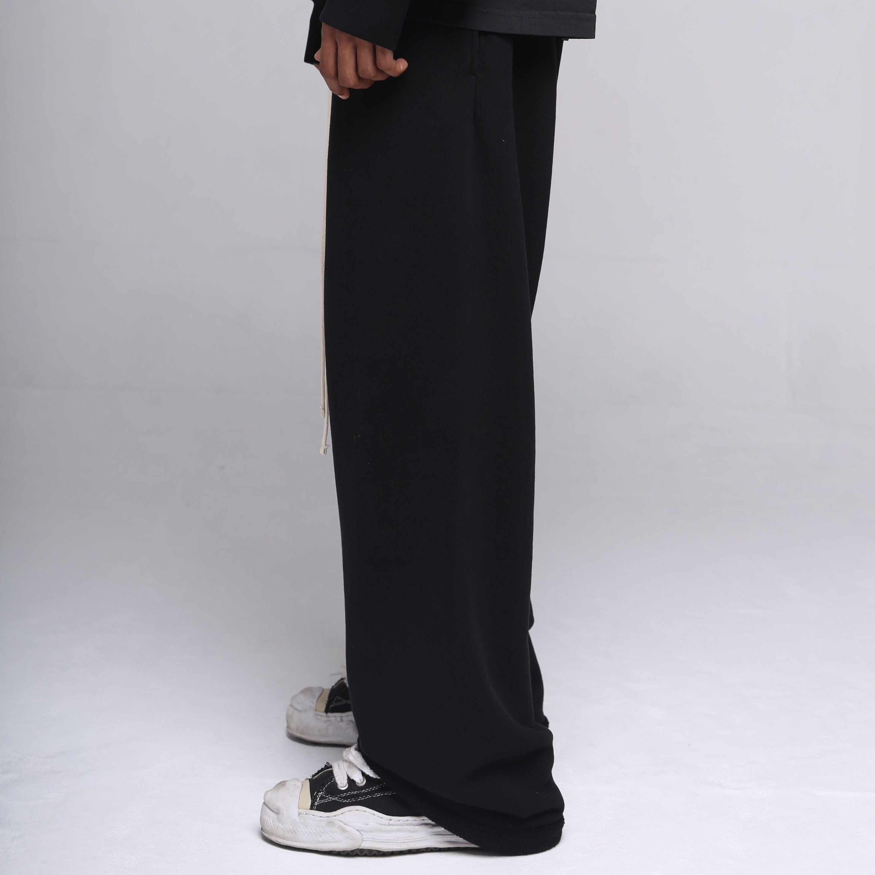 Wide Body Pant